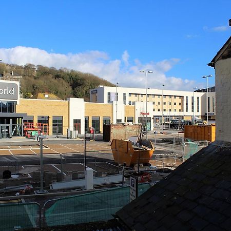 Хостел Dover Backpackers Экстерьер фото