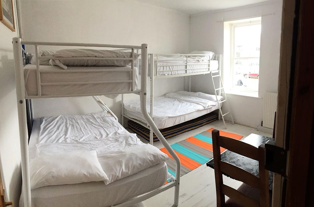 Хостел Dover Backpackers Экстерьер фото